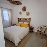 Au Cabanon * Saint-Laurent-dʼAigouze